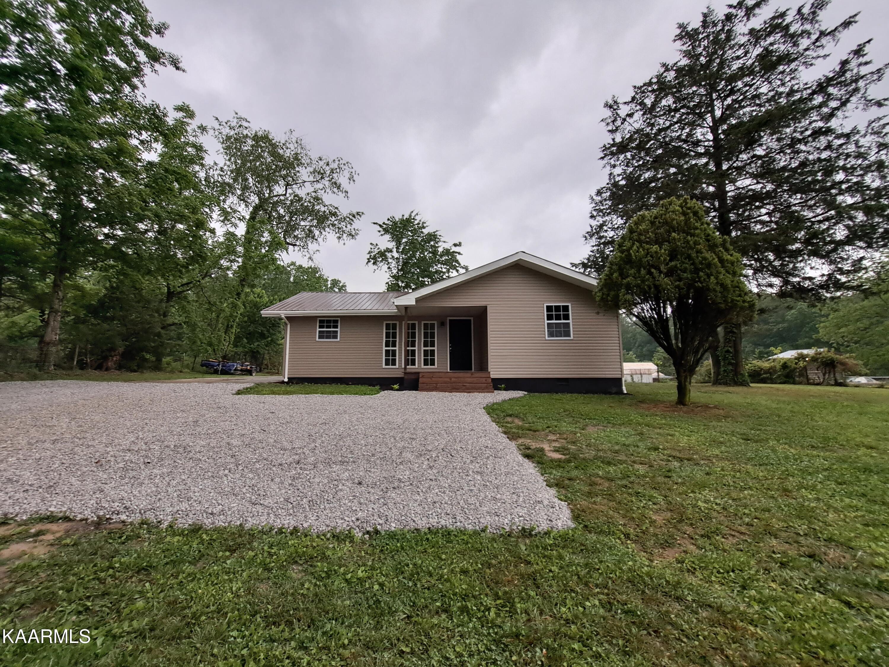 111 Big Spring Road Oneida, TN 37841 - Photo 47 of 57 20230520_200404