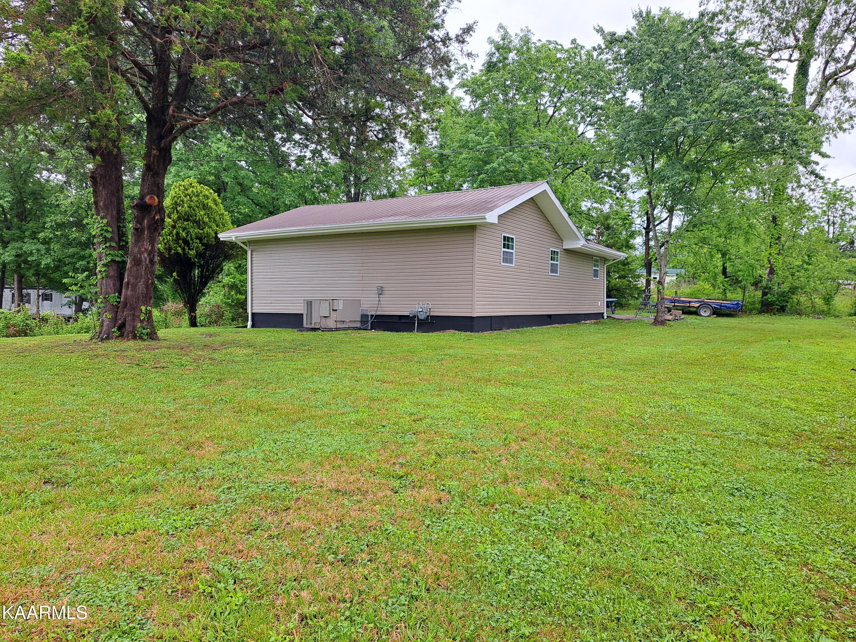111 Big Spring Road Oneida, TN 37841 - Photo 56 of 57 20230520_165732