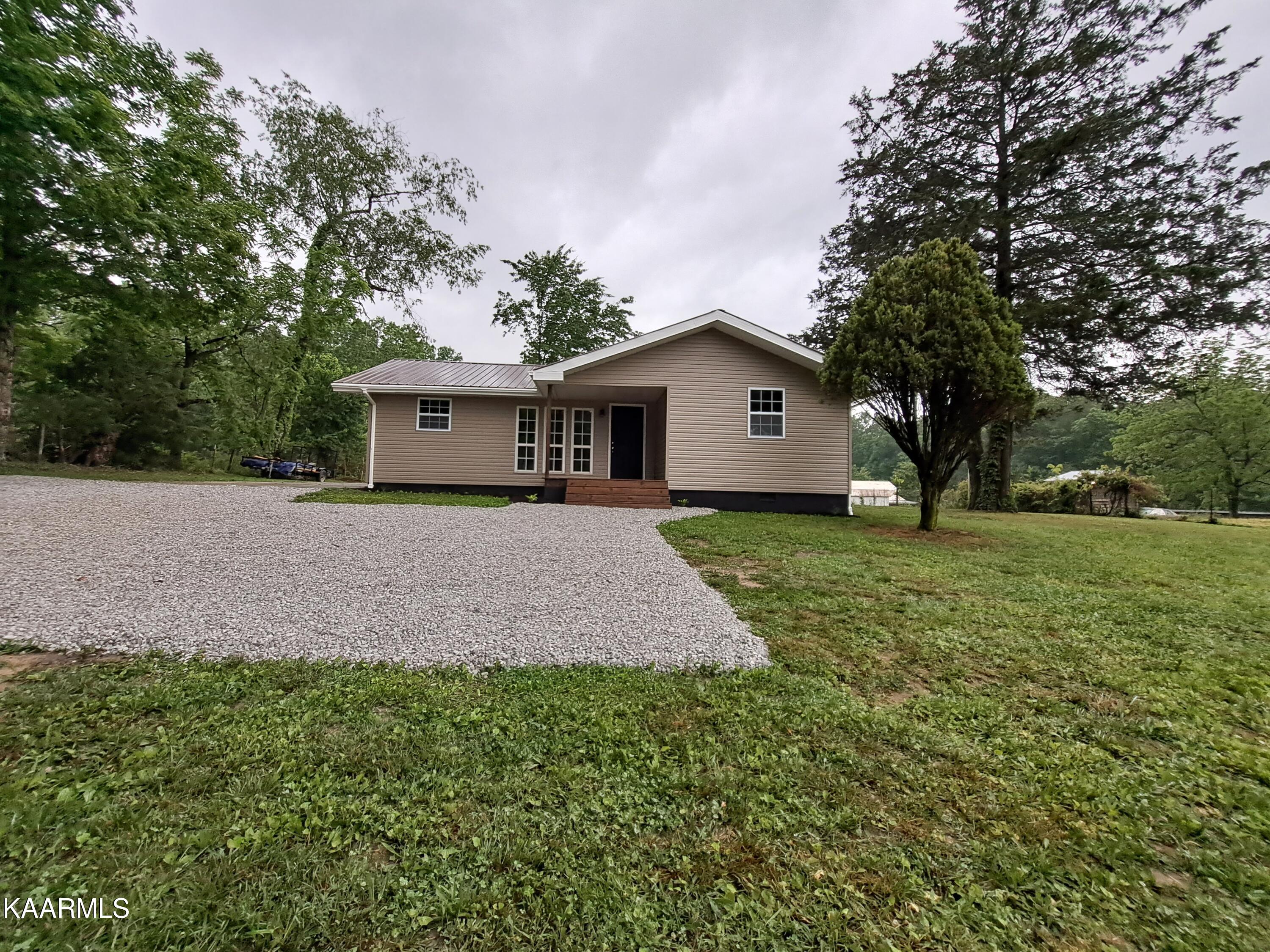 111 Big Spring Road Oneida, TN 37841 - Photo 57 of 57 20230520_200415