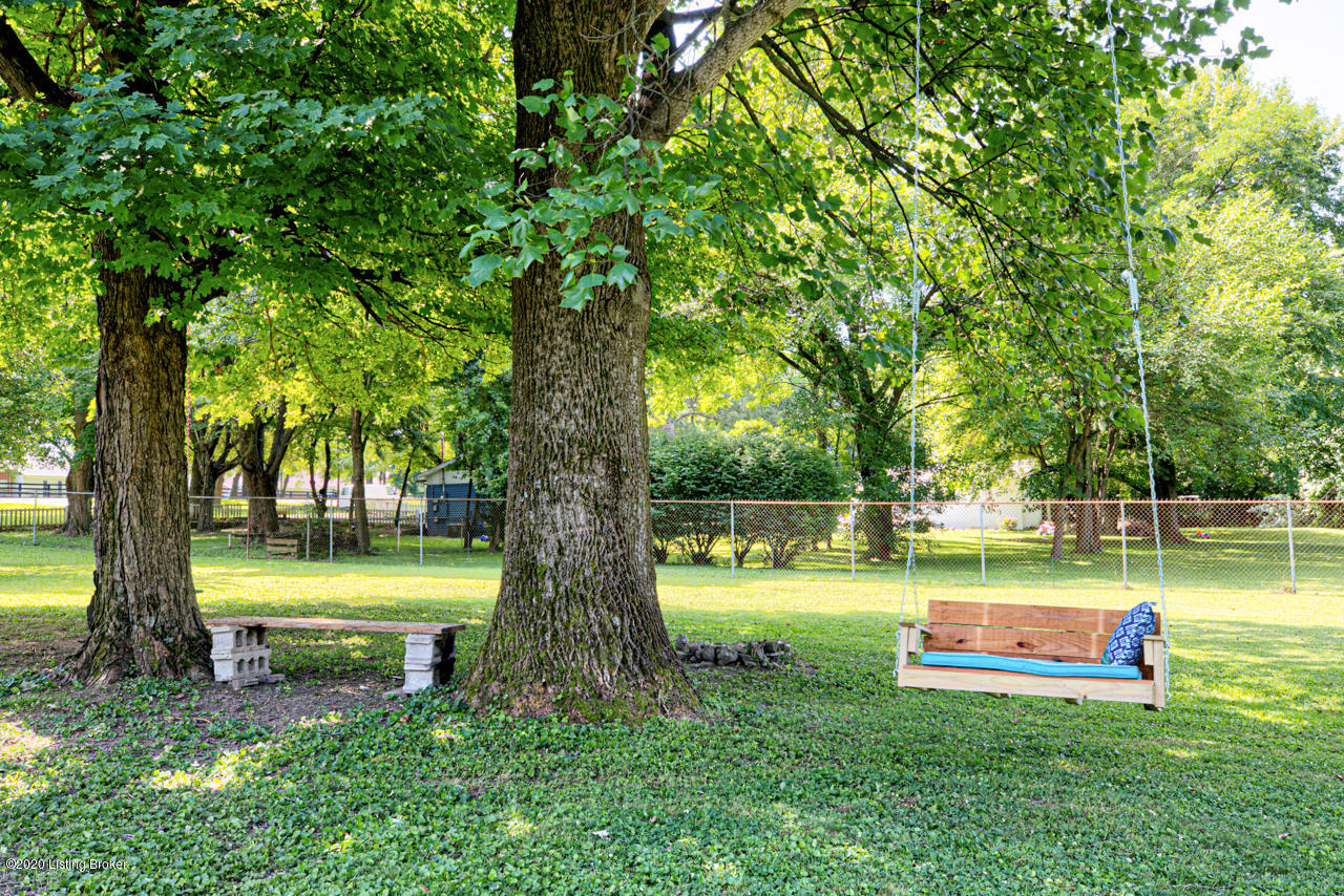 6808 Terry Road Louisville, KY 40258 - Photo 22 of 25 6808_Terry_Rd-21