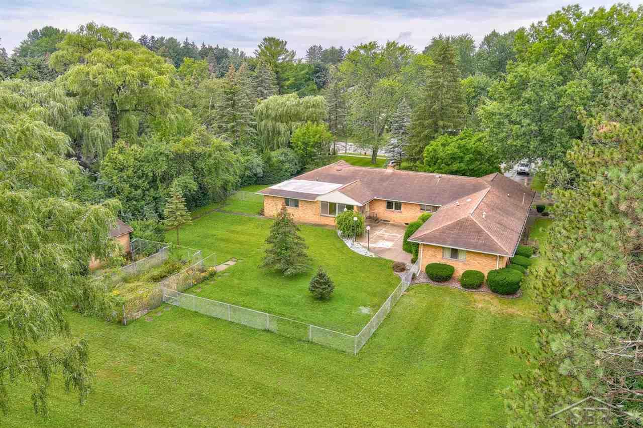 1334 Hemmeter Road Saginaw, MI 48638 - Photo 4 of 54 50053436-3.JPG