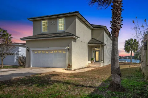 $895,000 | 901 Lighthouse Road, Fort Walton Beach, FL 32547