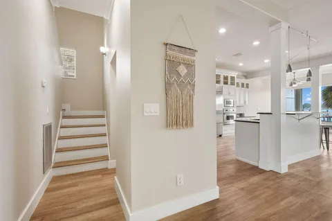 $895,000 | 901 Lighthouse Road, Fort Walton Beach, FL 32547