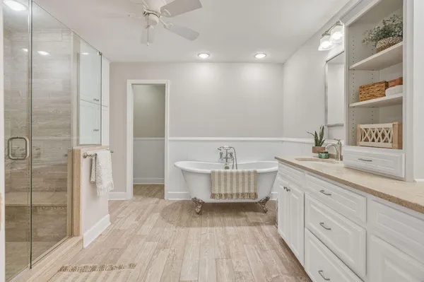 $895,000 | 901 Lighthouse Road, Fort Walton Beach, FL 32547