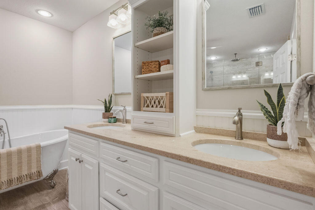 901 Lighthouse Road Fort Walton Beach, FL 32547 - Photo 62 of 82 Lighthouse-64