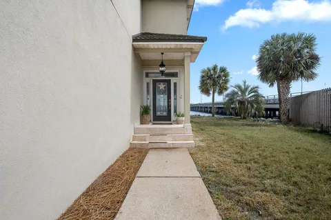 $895,000 | 901 Lighthouse Road, Fort Walton Beach, FL 32547
