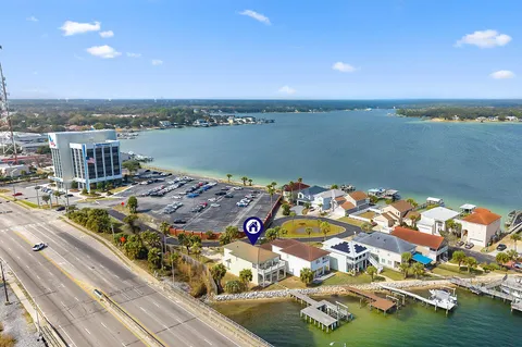 $895,000 | 901 Lighthouse Road, Fort Walton Beach, FL 32547