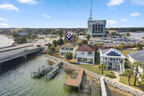 $895,000 | 901 Lighthouse Road, Fort Walton Beach, FL 32547