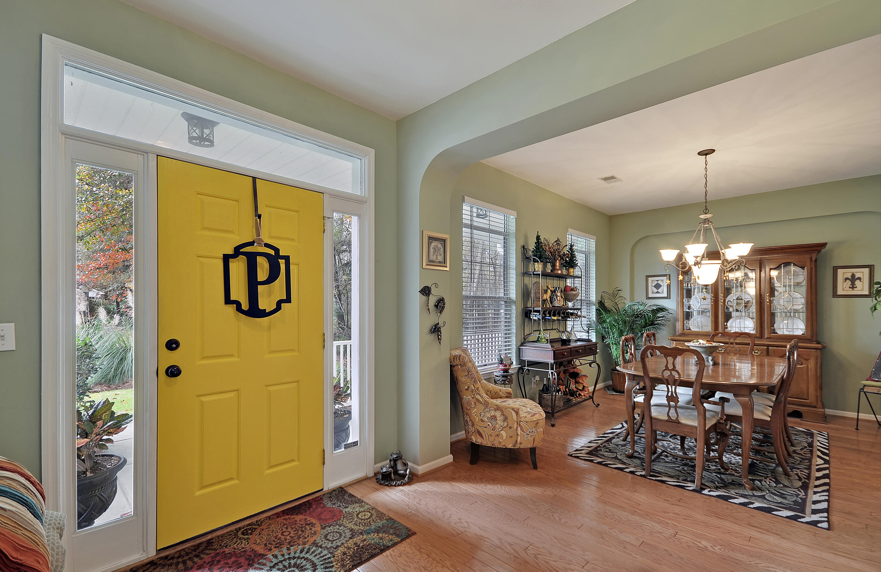 814 Long Drive Road Summerville, SC 29485 - Photo 13 of 34 Foyer2