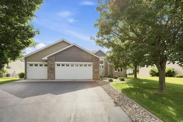 $450,000 | 1315 Oakwood Lane, Hanover, MN 55341