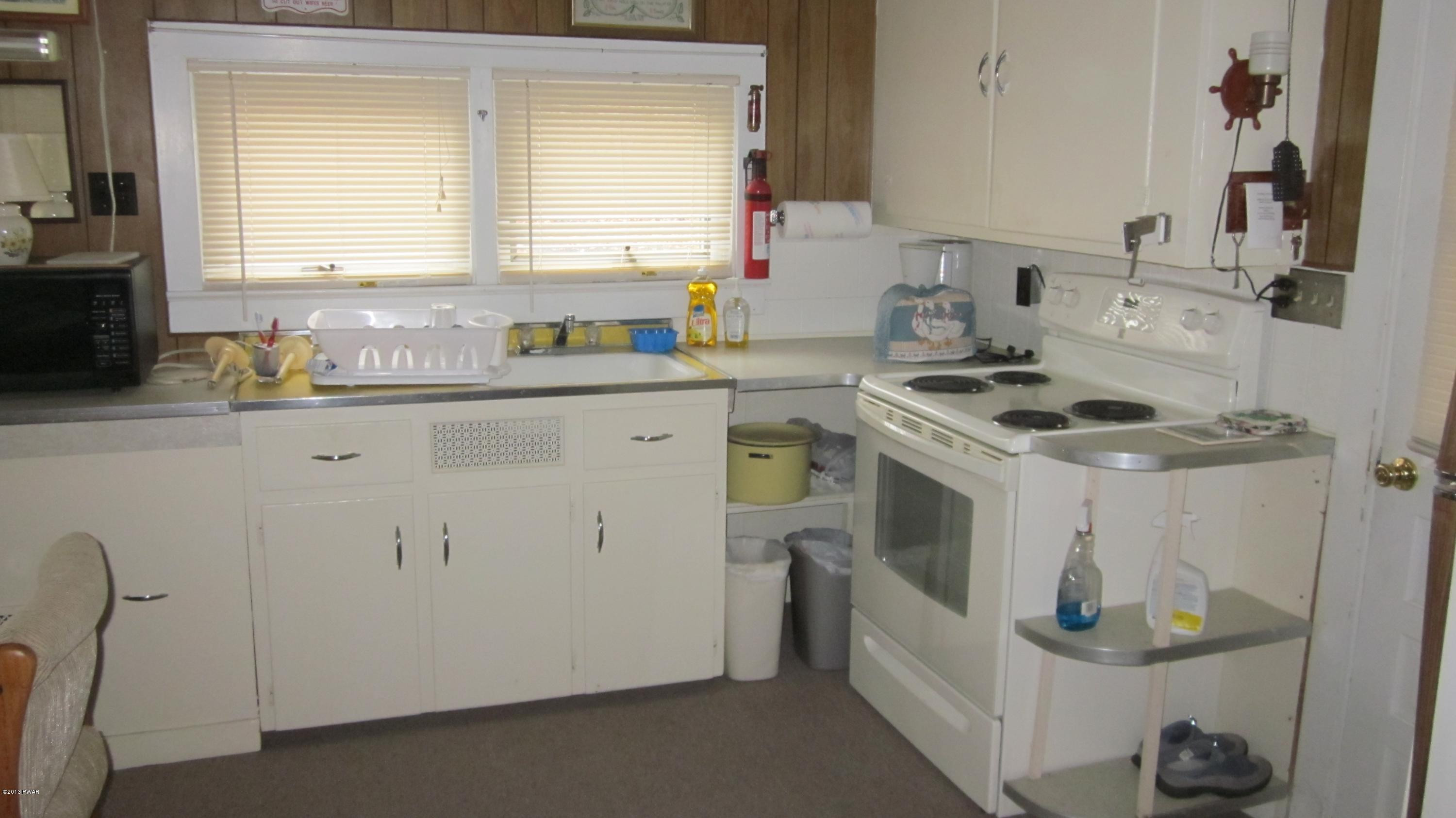 111 Beaver Run Road Dingmans Ferry, PA 18328 - Photo 10 of 18