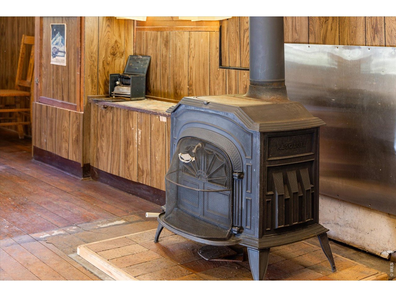 10763 Twin Spruce Road Golden, CO 80403 - Photo 17 of 40 Vermont Castings Wood Stove