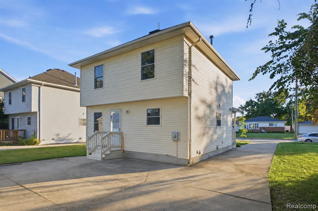4118 Devon Road Royal Oak, MI 48073 - Photo 21 of 25