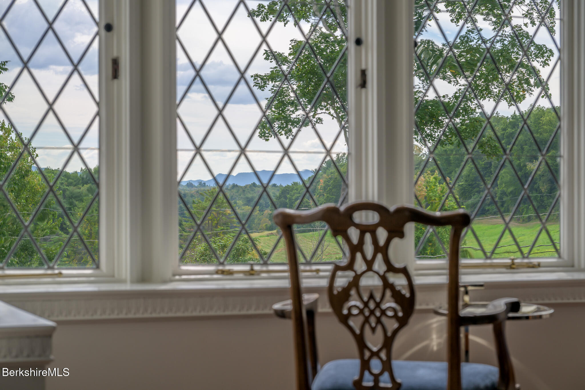 399 Under Mountain Road Lenox, MA 01240 - Photo 18 of 50 Dining Room View