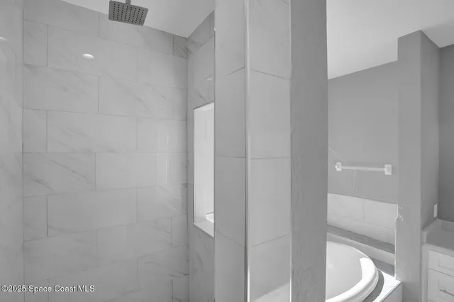 $769,900 | 4669 Chastain Drive, Melbourne, FL 32940