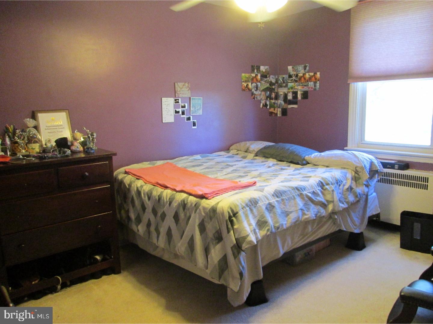 142 Academy Lane Upper Darby, PA 19082 - Photo 13 of 22 Bedroom 2