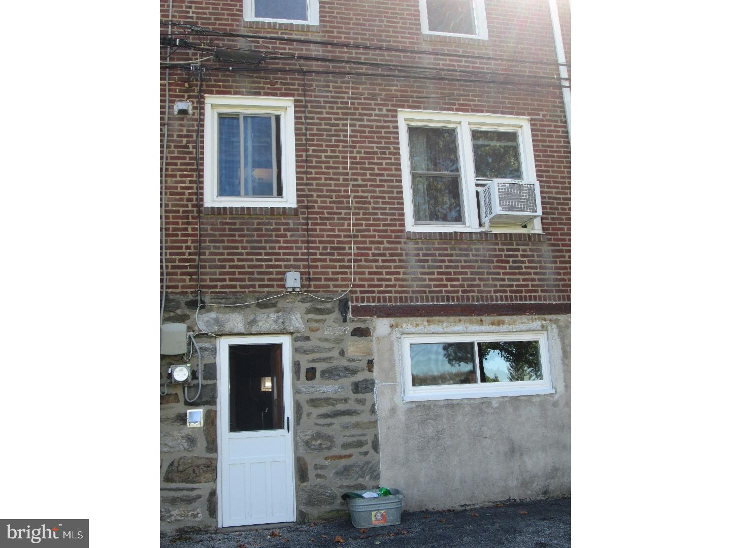 142 Academy Lane Upper Darby, PA 19082 - Photo 21 of 22 Exterior Back