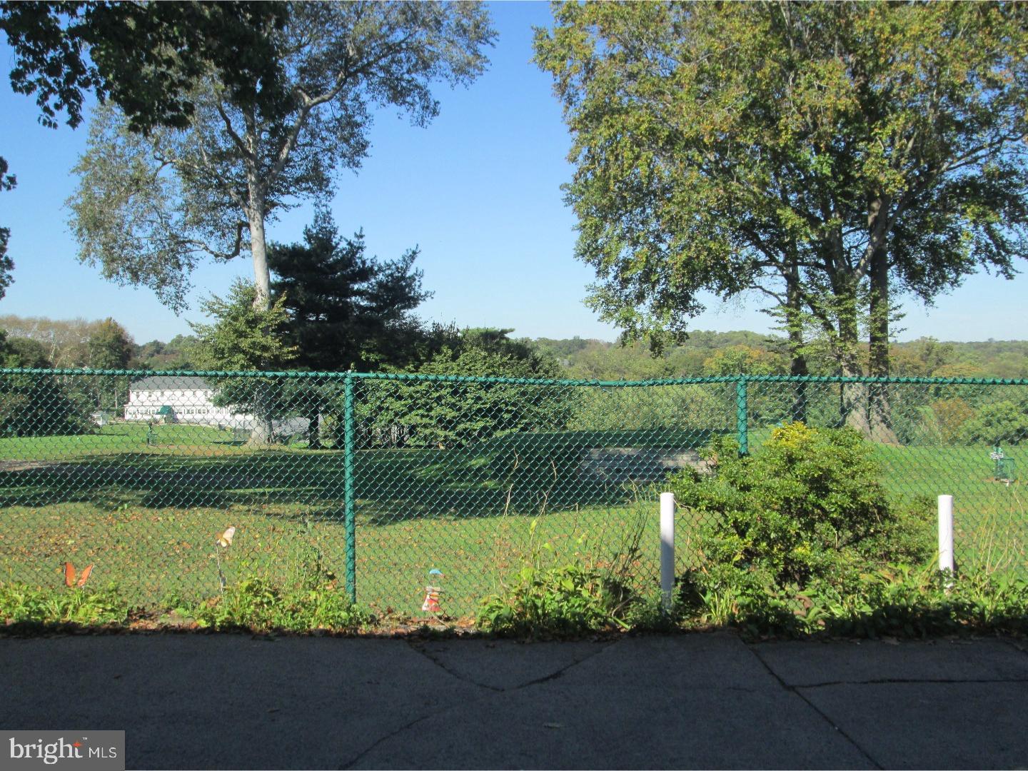 142 Academy Lane Upper Darby, PA 19082 - Photo 22 of 22 Exterior Back