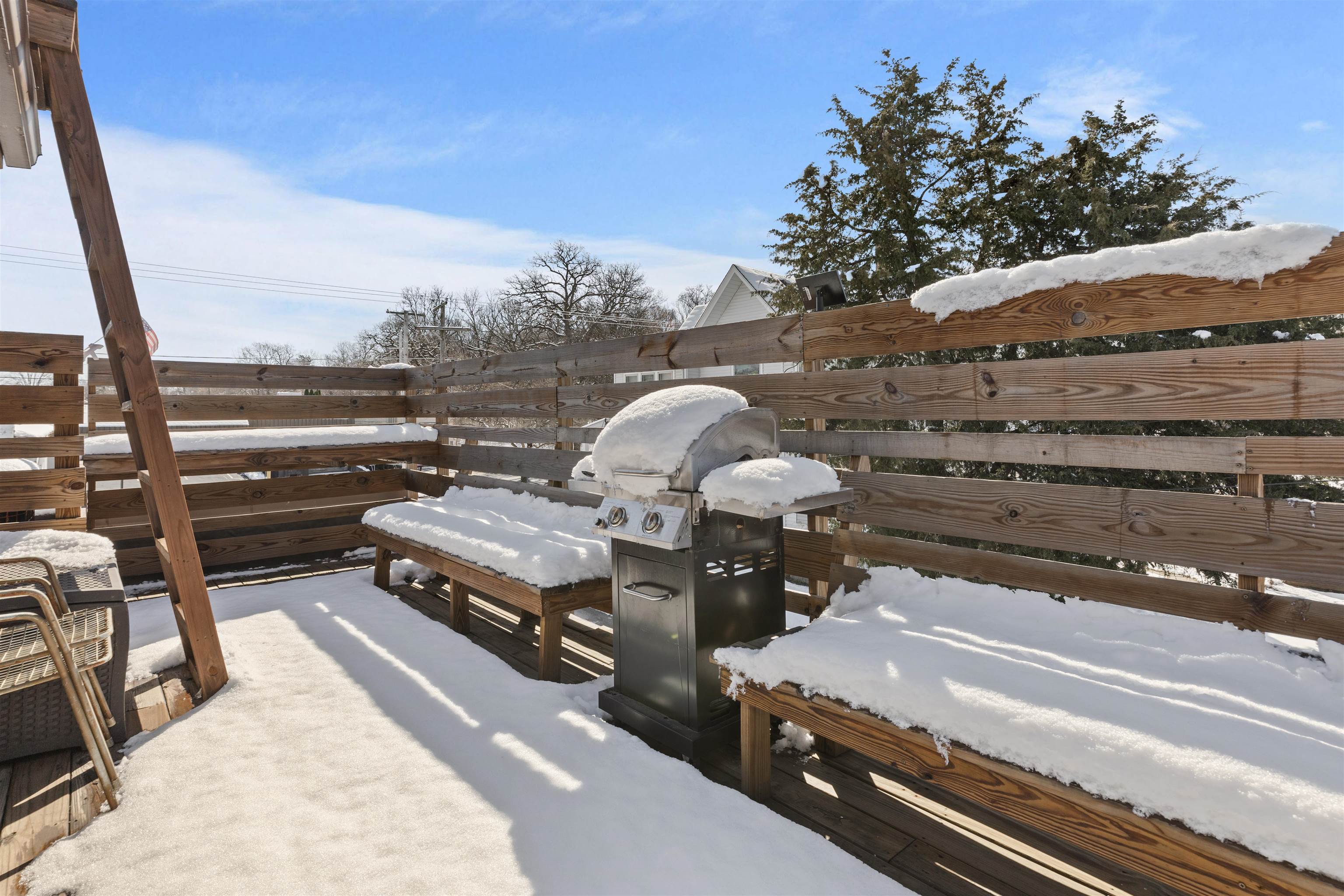 1631 Rural Street Rockford, IL 61107 - Photo 31 of 36 a view of a terrace with outdoor seating and city view