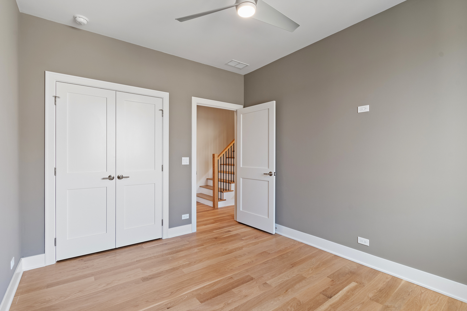 Undisclosed Address Chicago, IL 60640 - Photo 13 of 23 a view of a livingroom with wooden floor
