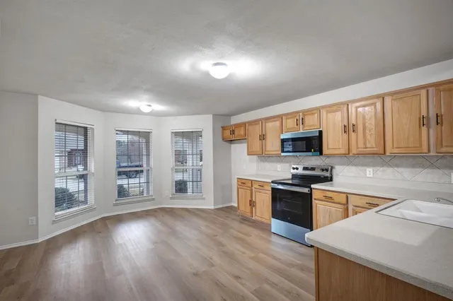 $2,350 | 9816 Pierce Drive, McKinney, TX 75072