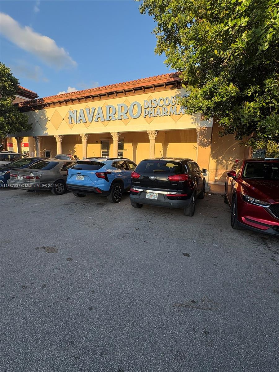 30 East 39th Street, Unit 325 Hialeah, FL 33013 - Photo 24 of 25