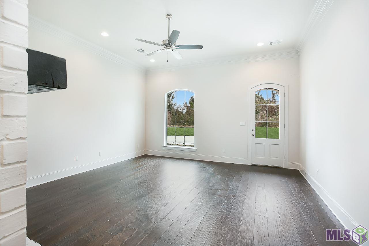 6519 Roux Drive Baton Rouge, LA 70817 - Photo 10 of 23