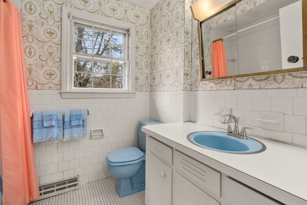 2 Simpson Drive Framingham, MA 01701 - Photo 14 of 22