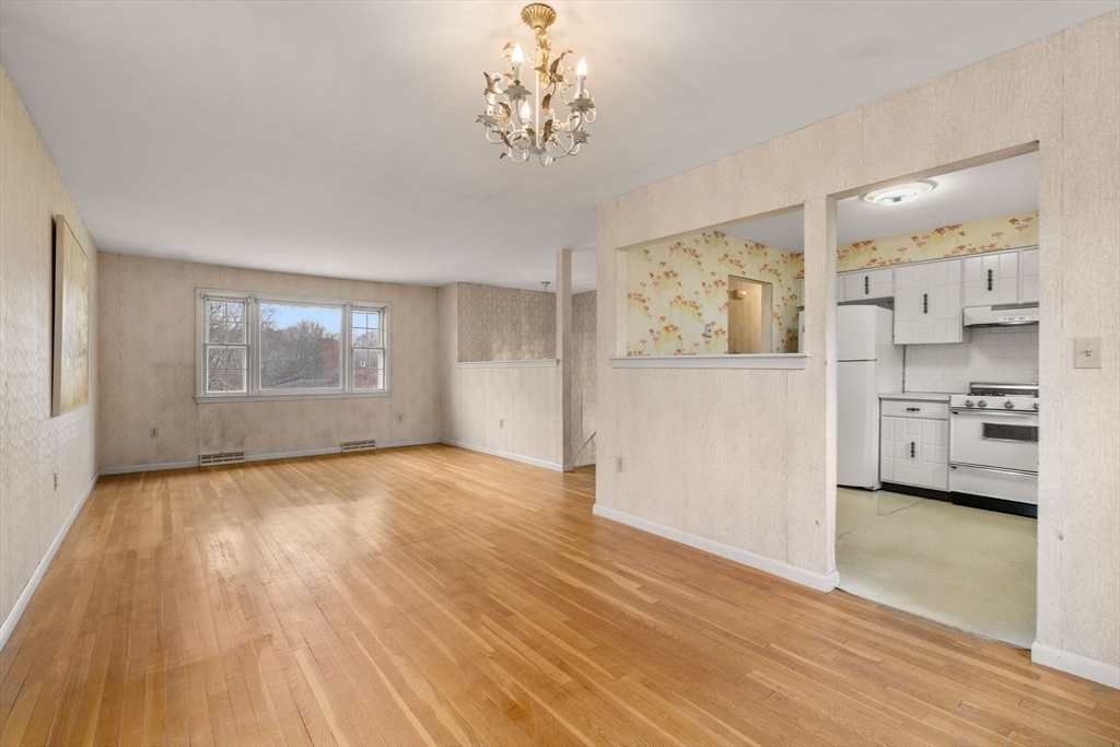 2 Simpson Drive Framingham, MA 01701 - Photo 8 of 22