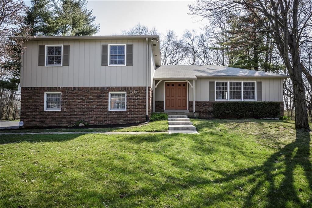 8629 Lancaster Road Indianapolis, IN 46260 - Photo 1 of 32 Gallery Image 1