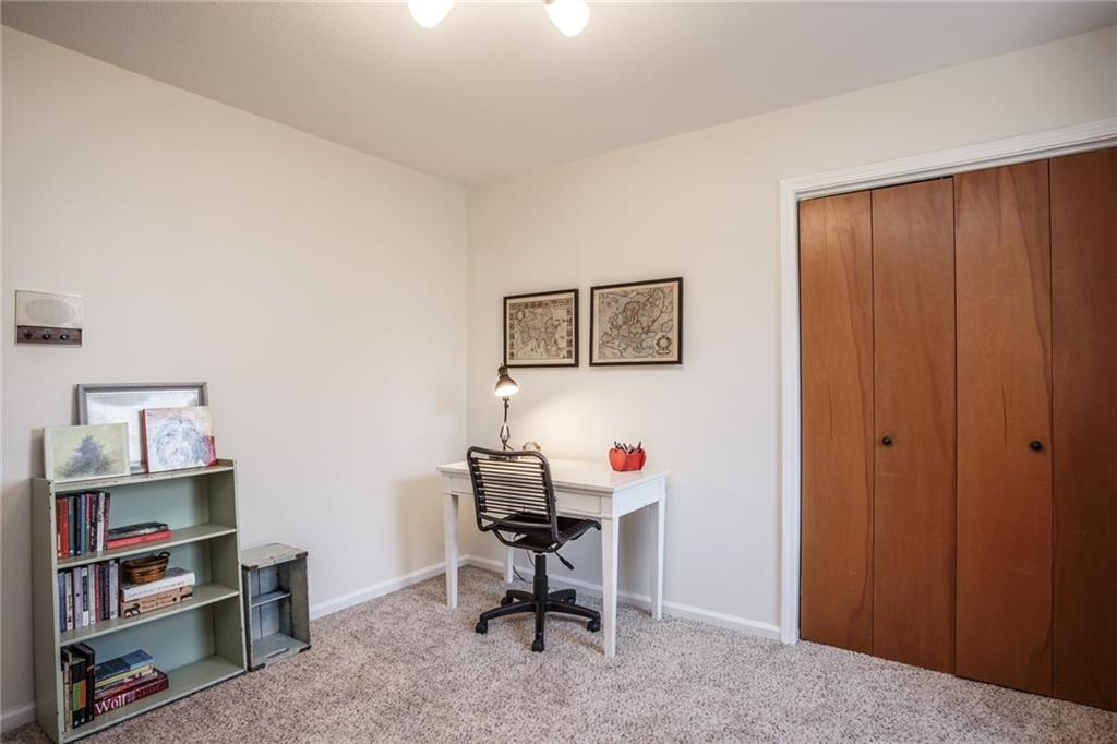 8629 Lancaster Road Indianapolis, IN 46260 - Photo 21 of 32 Gallery Image 21