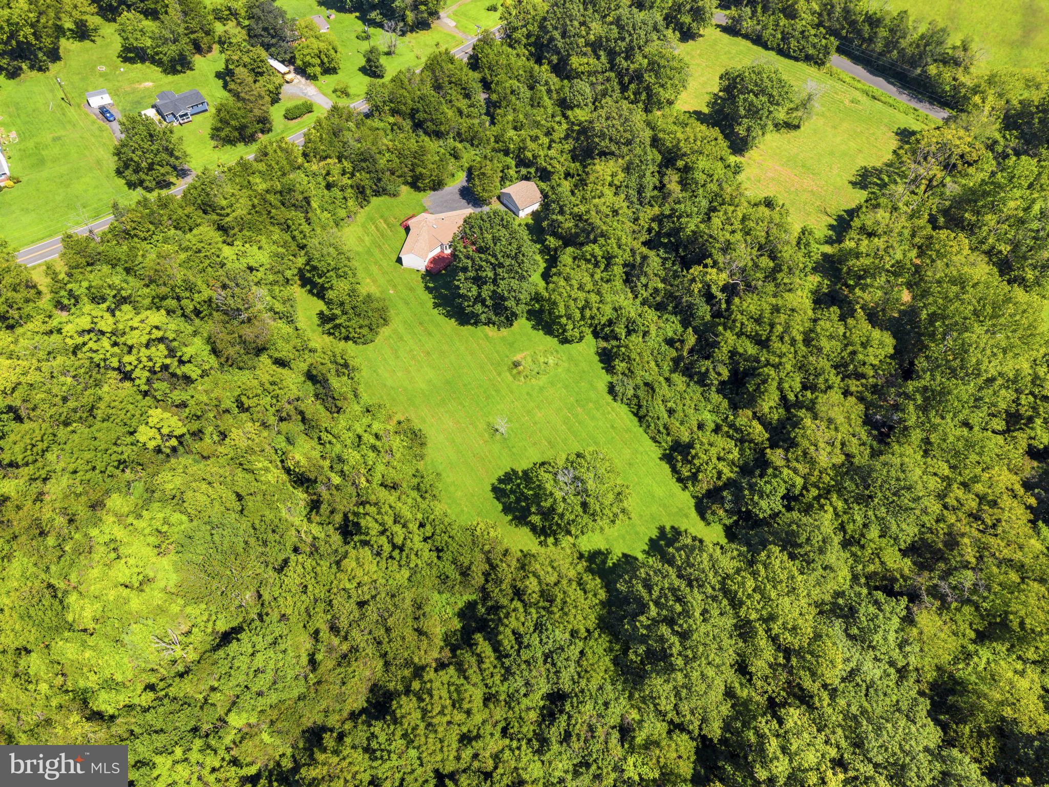 8265 Opal Road Warrenton, VA 20186 - Photo 66 of 68 Gallery Image 66