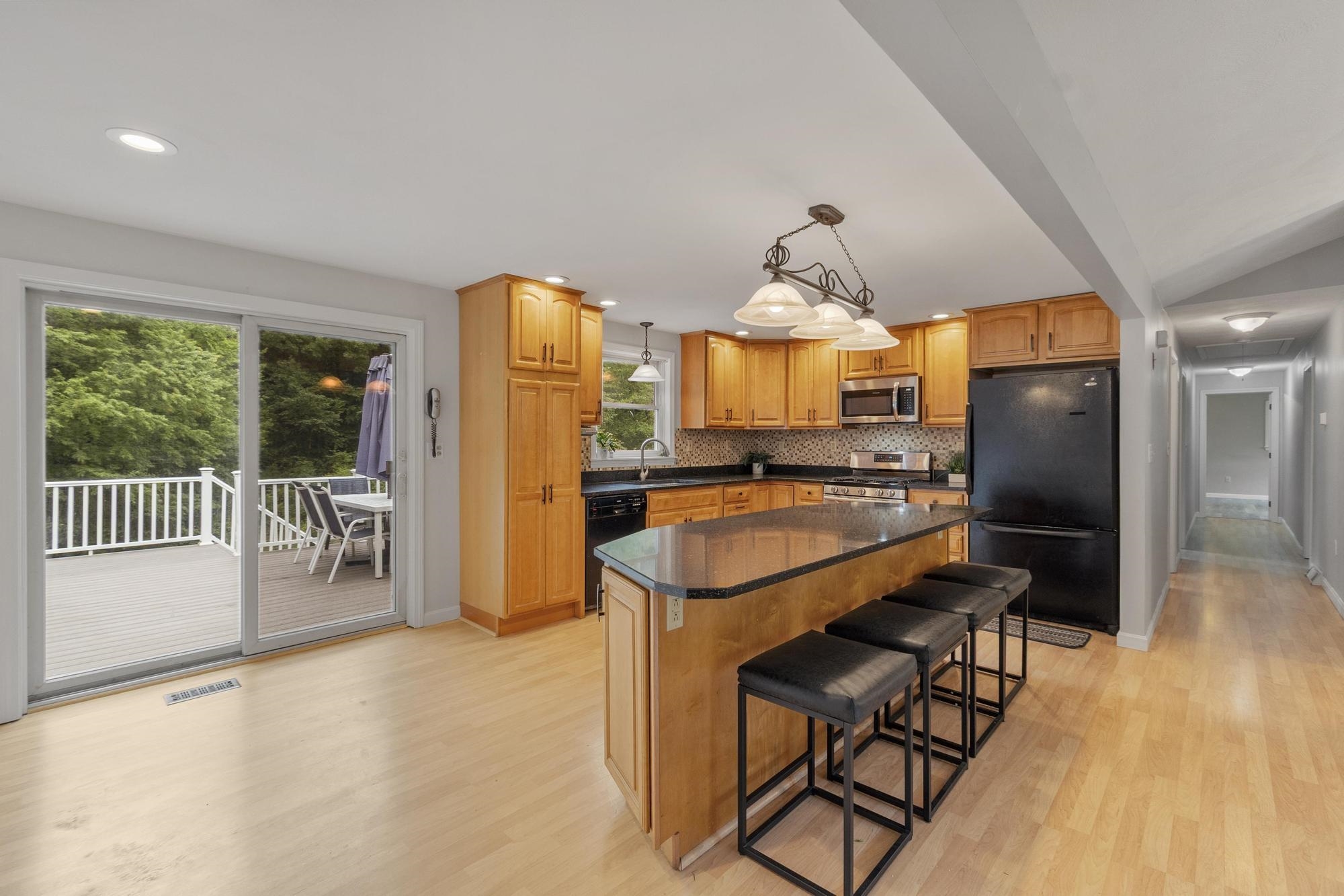 113 Newton Road Plaistow, NH 03865 - Photo 8 of 60