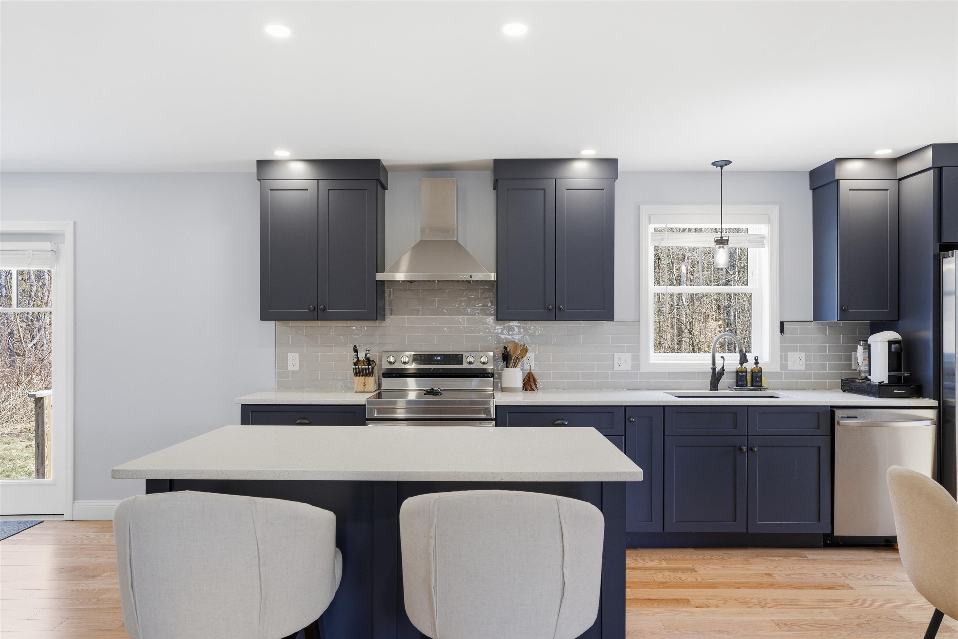 444 Pickering Road Rochester, NH 03867 - Photo 10 of 49