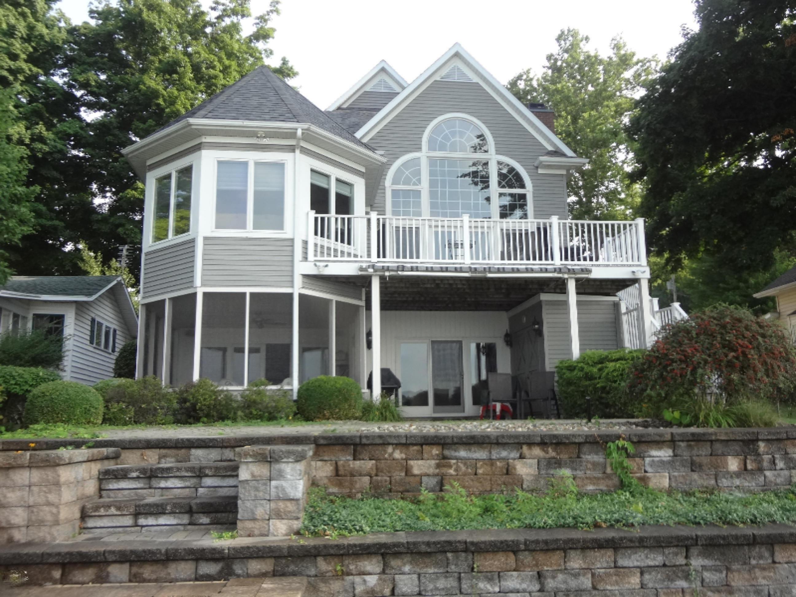 20737 Decatur Street Cassopolis, MI 49031 - Photo 1 of 40 DSC08172