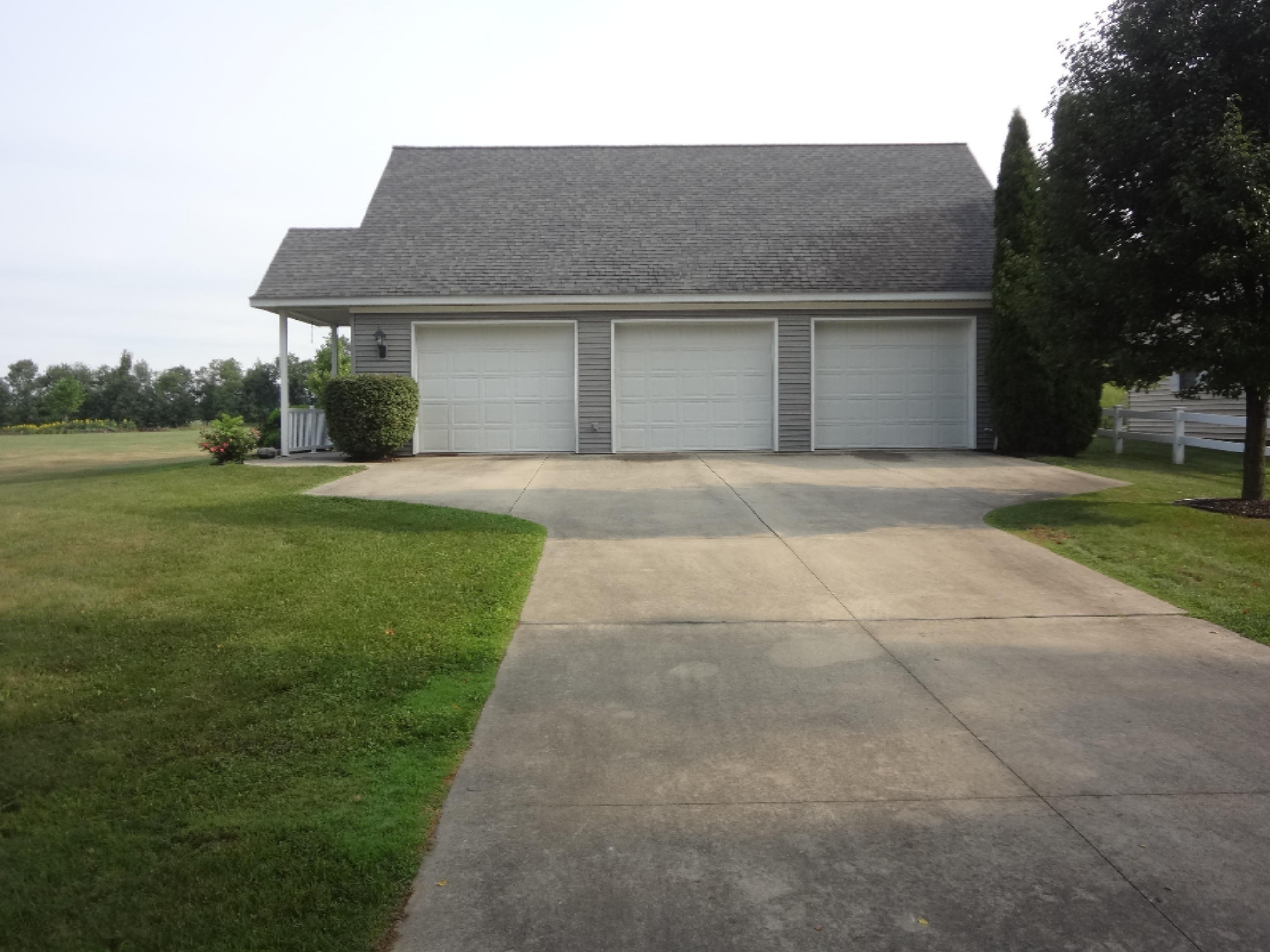 20737 Decatur Street Cassopolis, MI 49031 - Photo 36 of 40 DSC08165