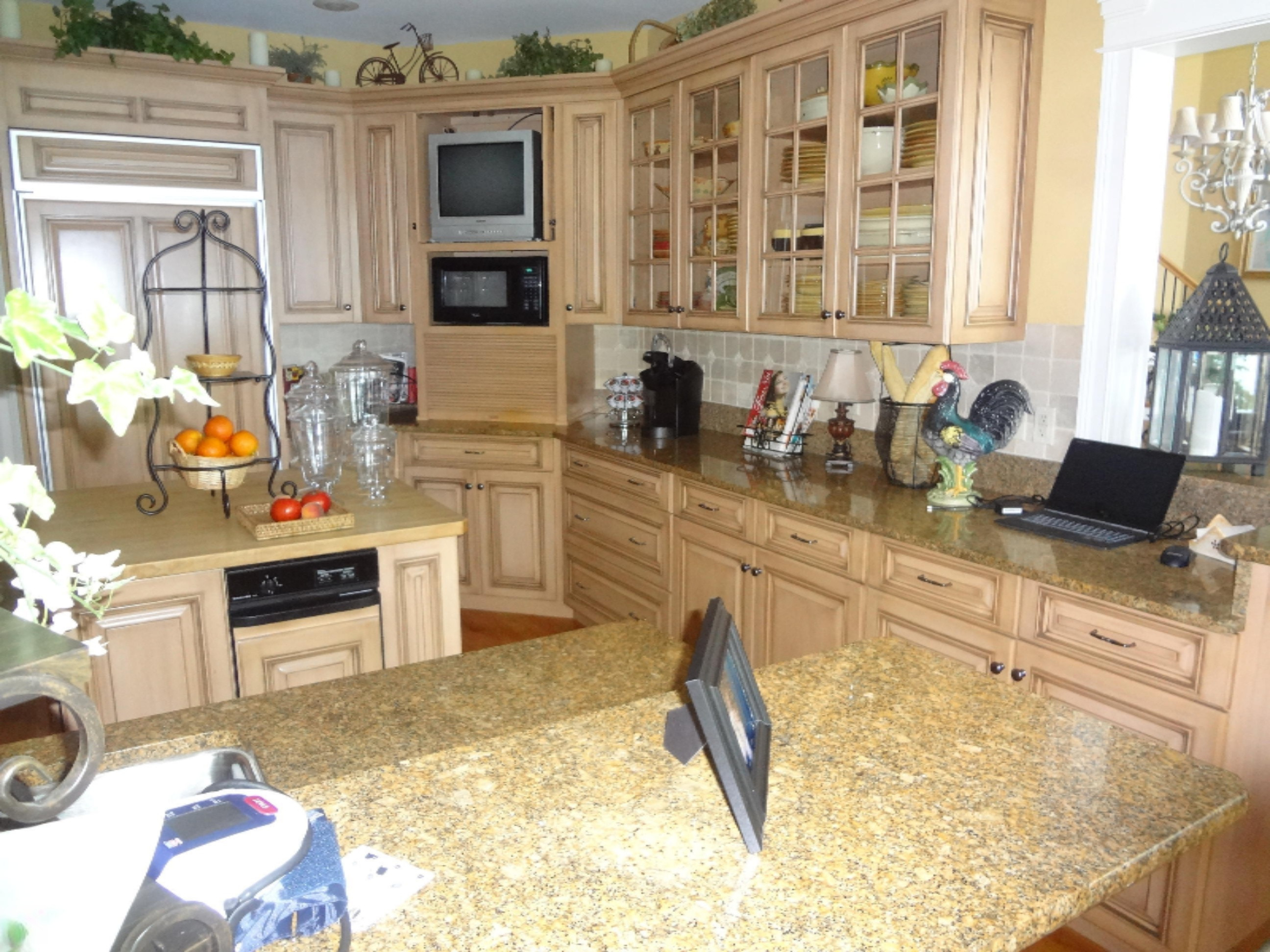 20737 Decatur Street Cassopolis, MI 49031 - Photo 8 of 40 DSC08134