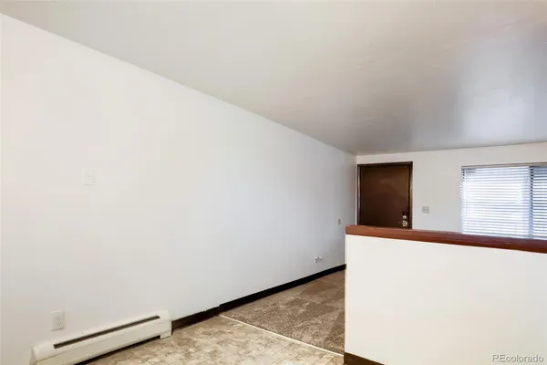 $995 | 1080 South Eliot Street, Unit 302, Denver, CO 80219