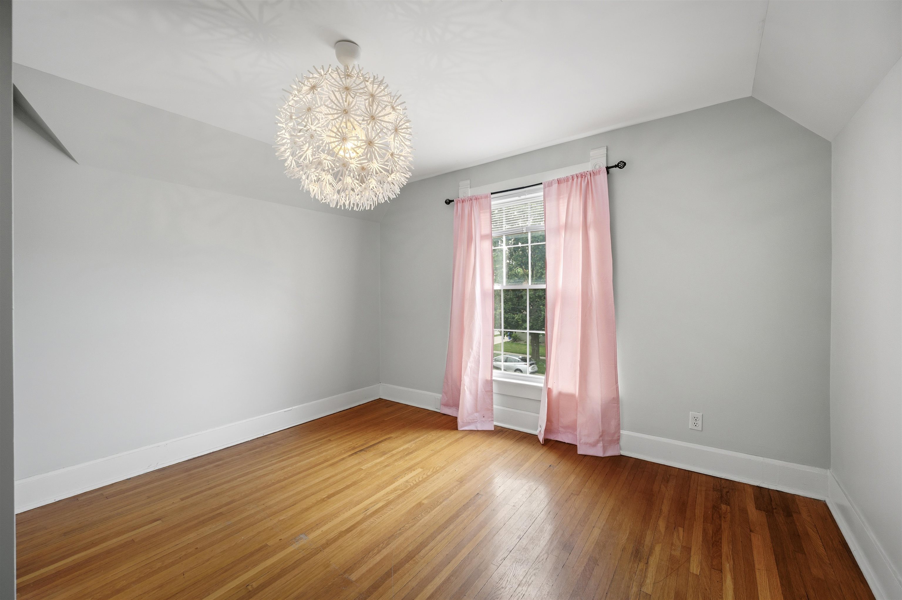 507 Parish Street Delavan, WI 53115 - Photo 18 of 37