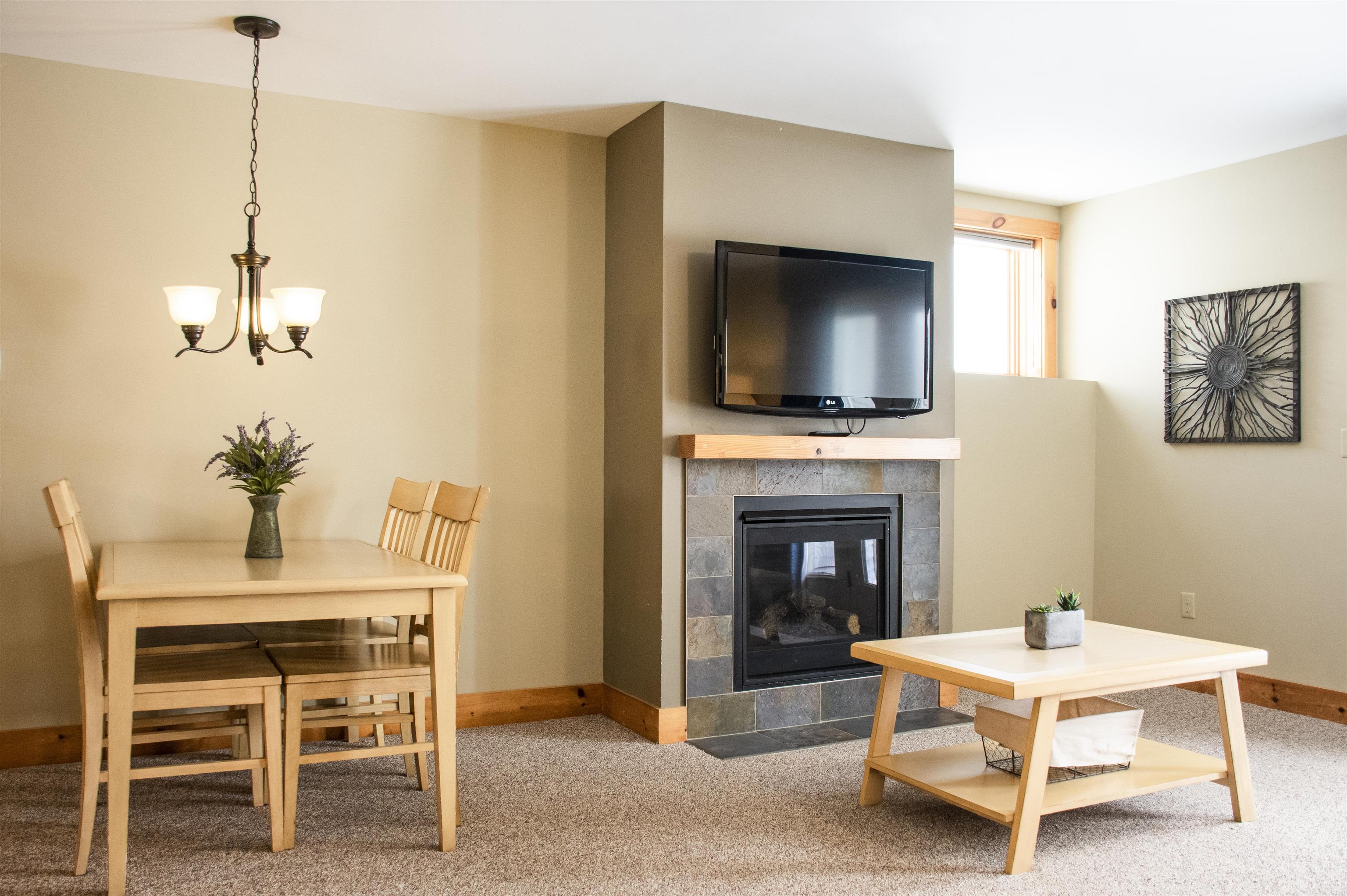 319 Jay Peak Road, Unit 4709 Jay, VT 05859 - Photo 6 of 12 Gallery Image 6
