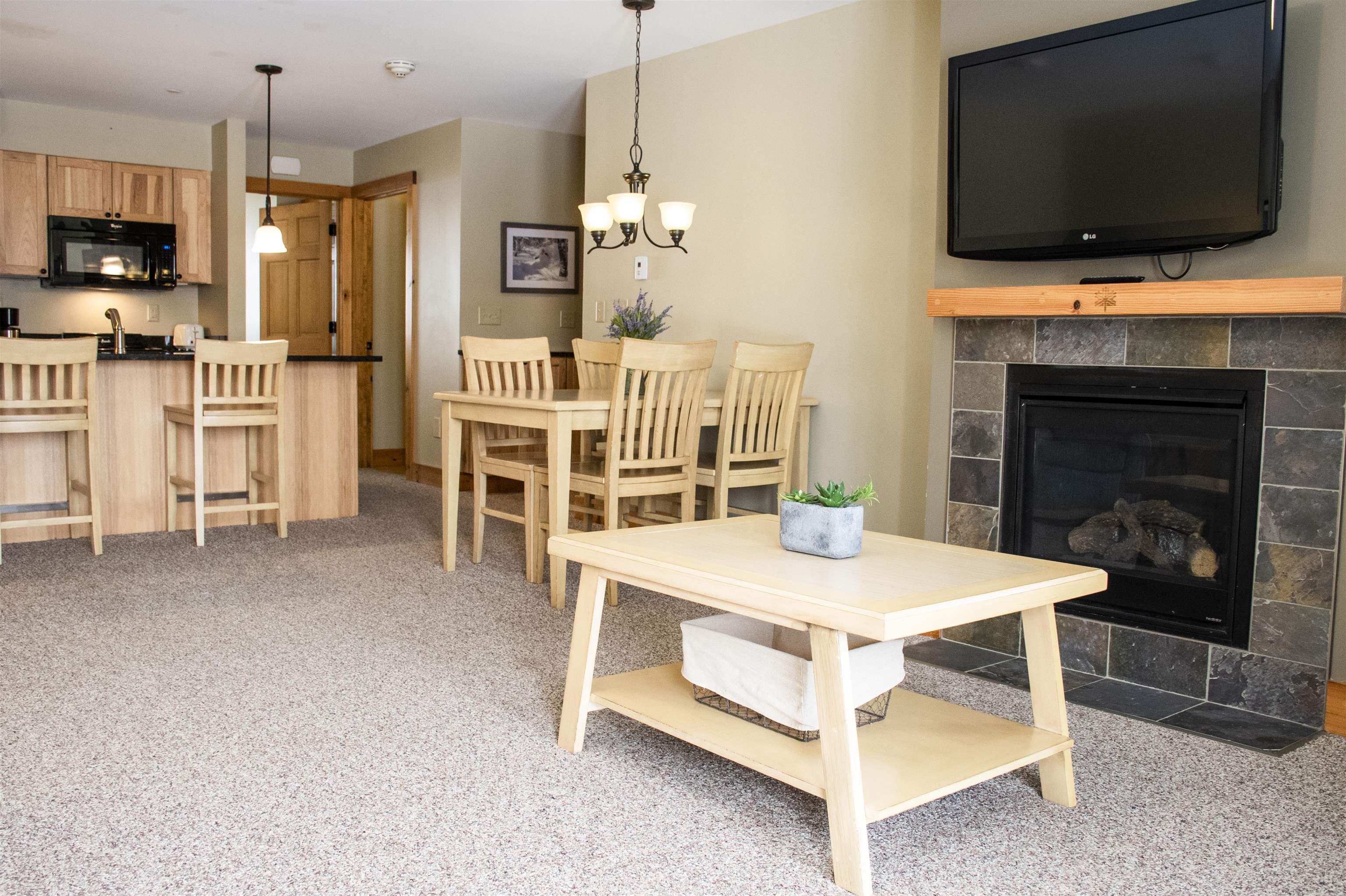 319 Jay Peak Road, Unit 4709 Jay, VT 05859 - Photo 8 of 12 Gallery Image 8