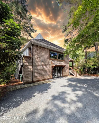 $775,000 | 350 Pine Vista Drive, Pinehurst, NC 28374