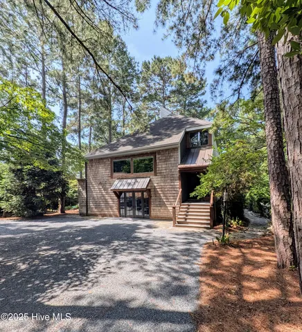 $775,000 | 350 Pine Vista Drive, Pinehurst, NC 28374