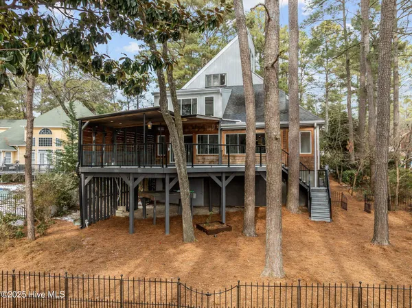 $750,000 | 350 Pine Vista Drive, Pinehurst, NC 28374