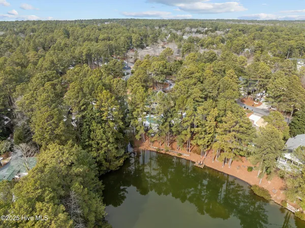 $750,000 | 350 Pine Vista Drive, Pinehurst, NC 28374