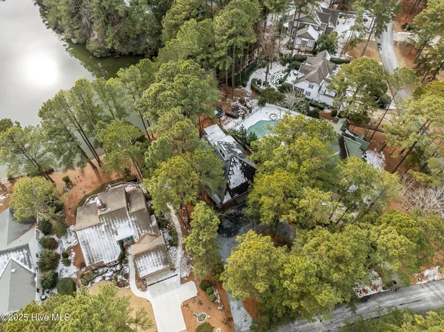 $775,000 | 350 Pine Vista Drive, Pinehurst, NC 28374