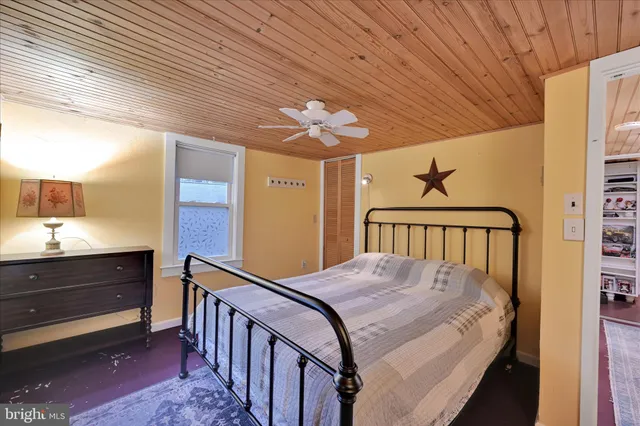 $374,900 | 609 6th Street, Mount Gretna, PA 17064