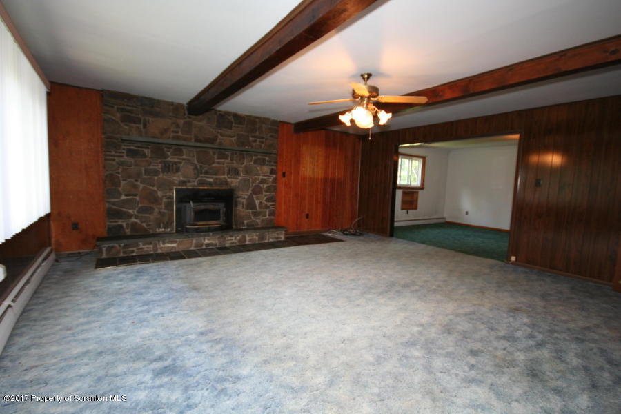 159 Decker Road Jermyn, PA 18433 - Photo 5 of 14 20160623142847950389000000-o