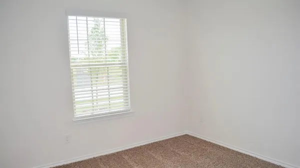 $286,990 | 3273 Slocum Drive, Paris, TX 75460