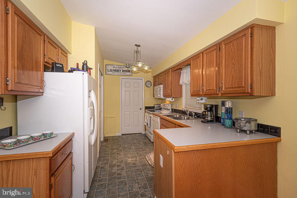 47 King Richard Road Ocean Pines, MD 21811 - Photo 8 of 41 kitchen